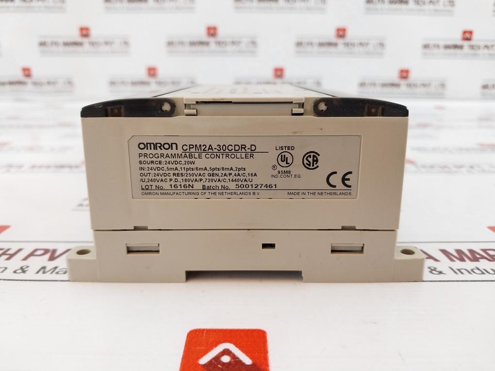 Omron Cpm2a-30cdr-d Sysmac Programmable Controller W/ Mad11 24vdc 20w