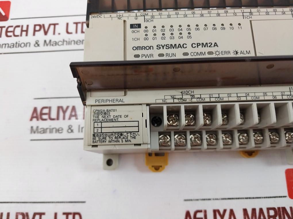 Omron Cpm2a-30cdr-d Sysmac Programmable Controller W/ Mad11 24vdc 20w