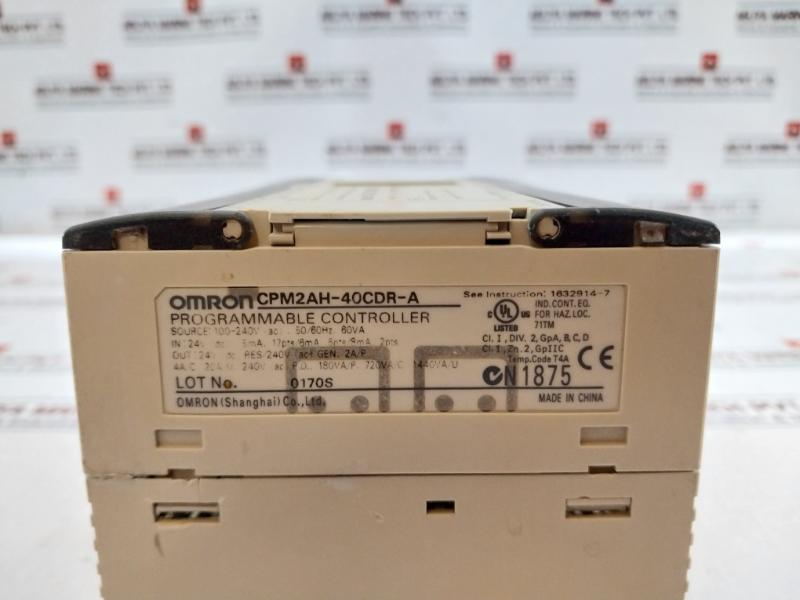 Omron Cpm2Ah-40Cdr-a Programmable Logic Controller 24Vdc 100-240V Ac