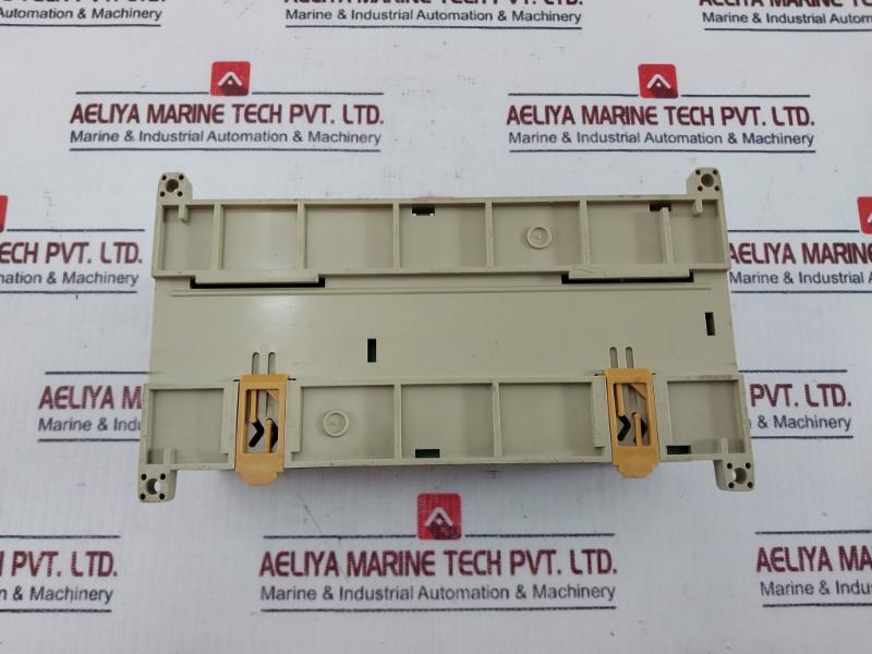 Omron Cpm2Ah-60Cdr-a Sysmac 60-point Programmable Controller 100-240V Ac