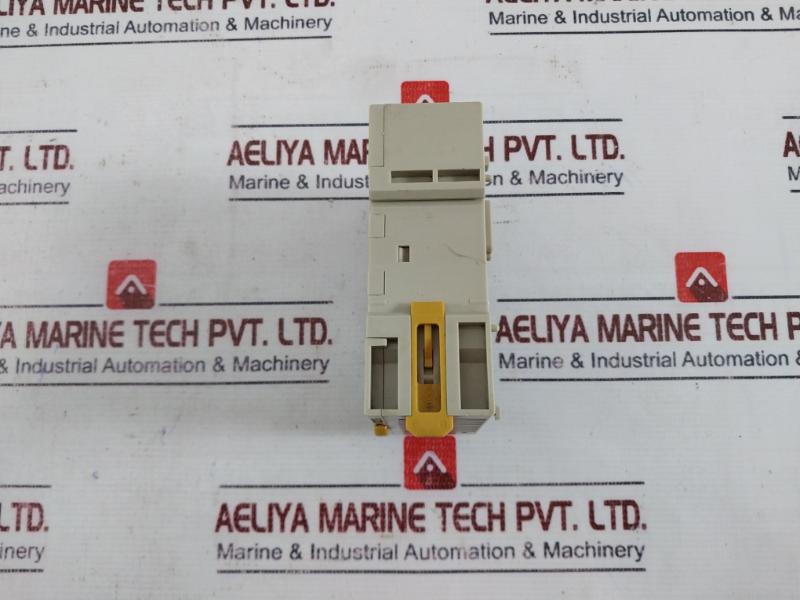 Omron CPM2C-MAD11 A/D D/A unit mad11