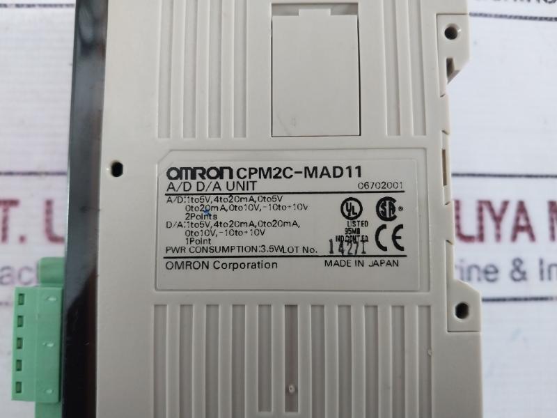 Omron CPM2C-MAD11 A/D D/A unit mad11