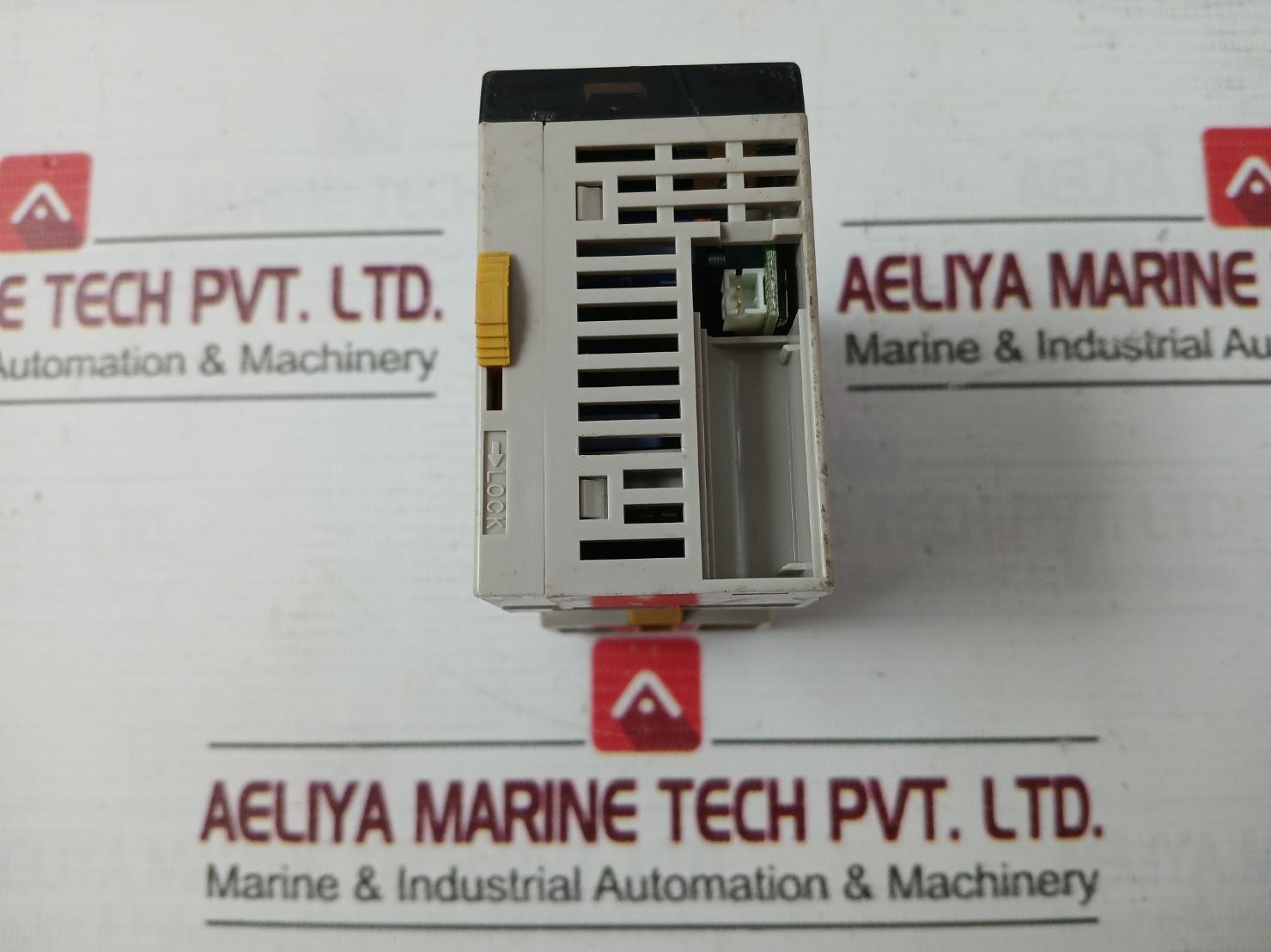 Omron Cpm2C-s110C Programmable Controller Plc Module 24Vdc 5Ma/8Ma