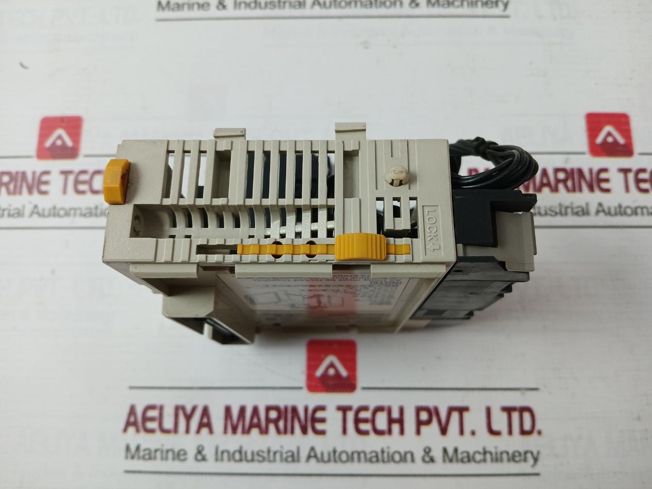 Omron Cqm1-ad041 Input Module 4-20 Ma