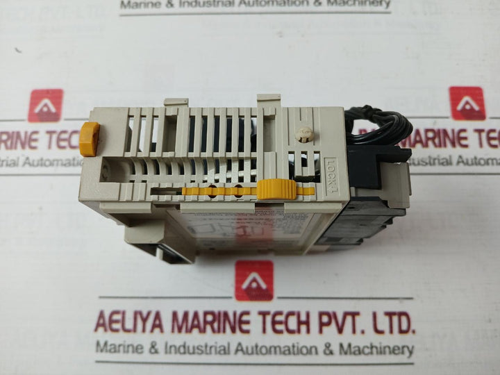 Omron Cqm1-ad041 Input Module 4-20 Ma