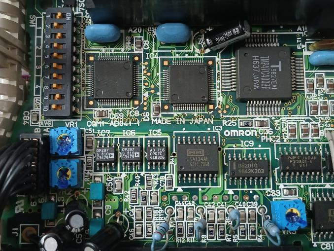 Omron Cqm1-ad041 Input Module 4-20 Ma