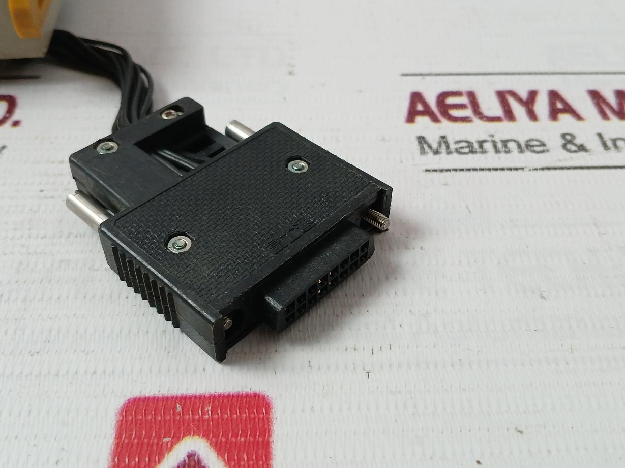 Omron Cqm1-ad041 Input Module 4-20 Ma