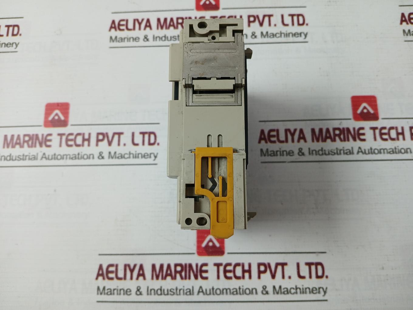 Omron Cqm1-ad041 Input Module 4 Point