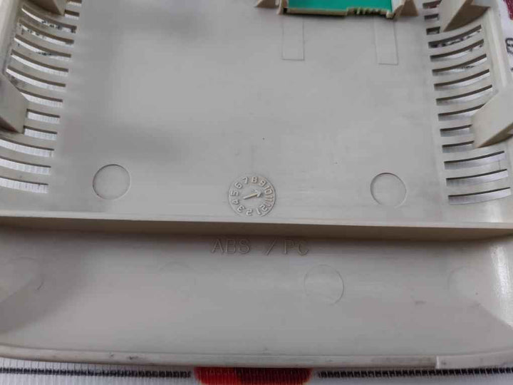 Omron Cqm1-cpu11-9 End Plate 94V-0