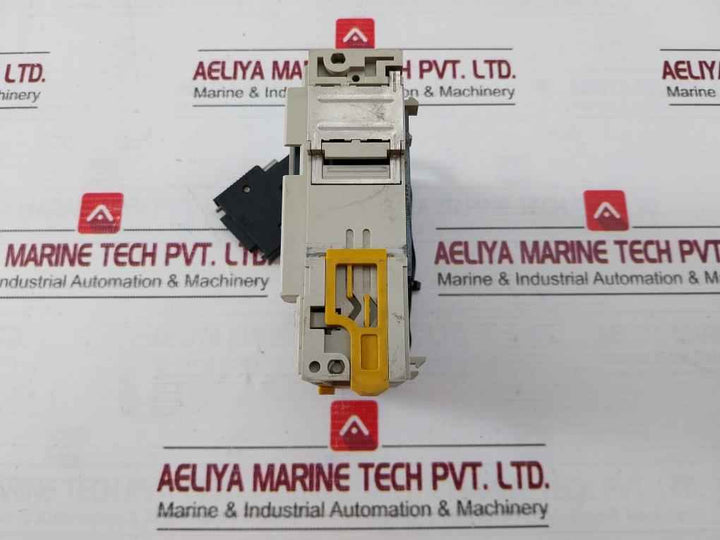 Omron Cqm1-da021 Analog Output Module 20Ma