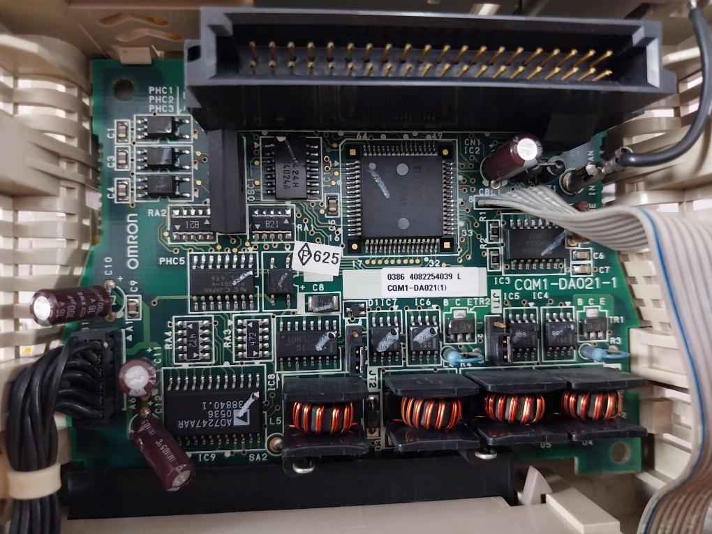 Omron Cqm1-da021 Analog Output Module 20Ma