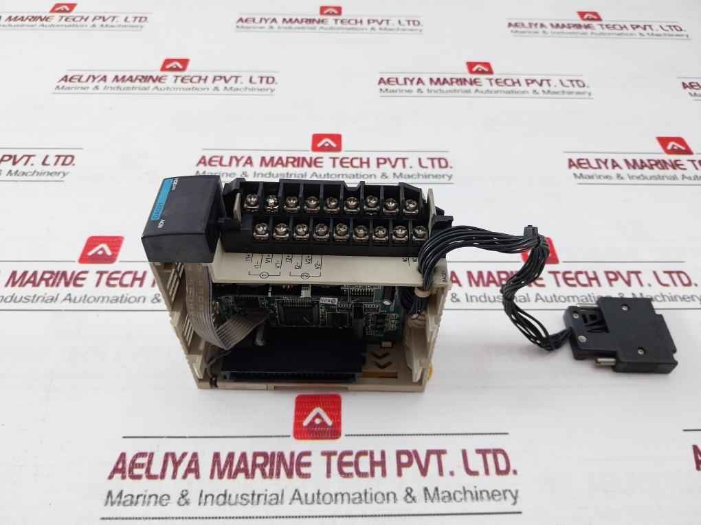 Omron Cqm1-da021 Analog Output Module 20Ma