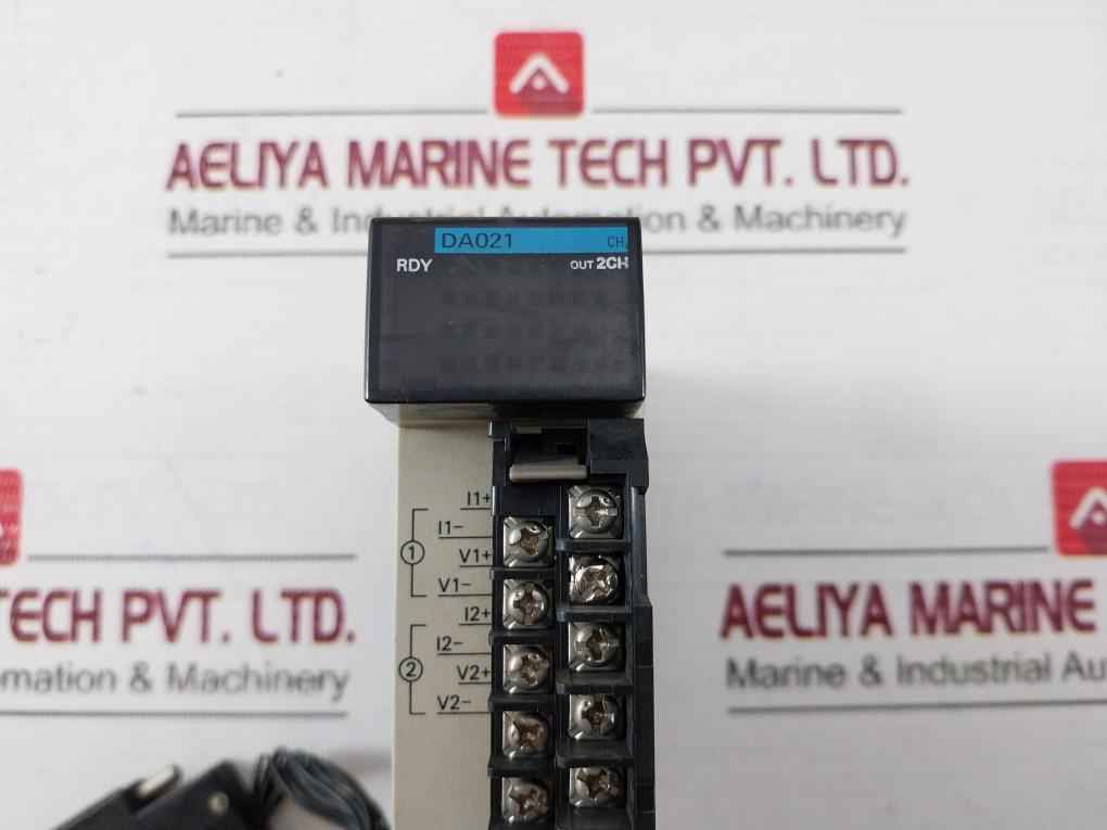 Omron Cqm1-da021 Analog Output Module 20Ma