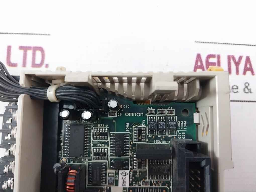 Omron Cqm1-da021 Analog Output Module (D/A Unit) 0-20Ma