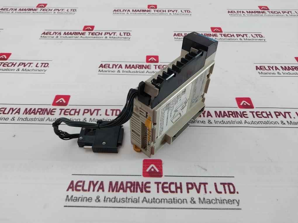 Omron Cqm1-da021 Analog Output Module (D/A Unit) 2498K 2Ch 0-20Ma