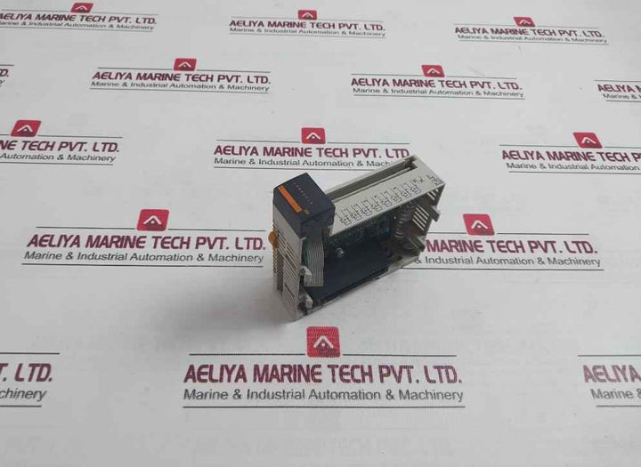 Omron Cqm1-id211 Input Unit 5-10Ma