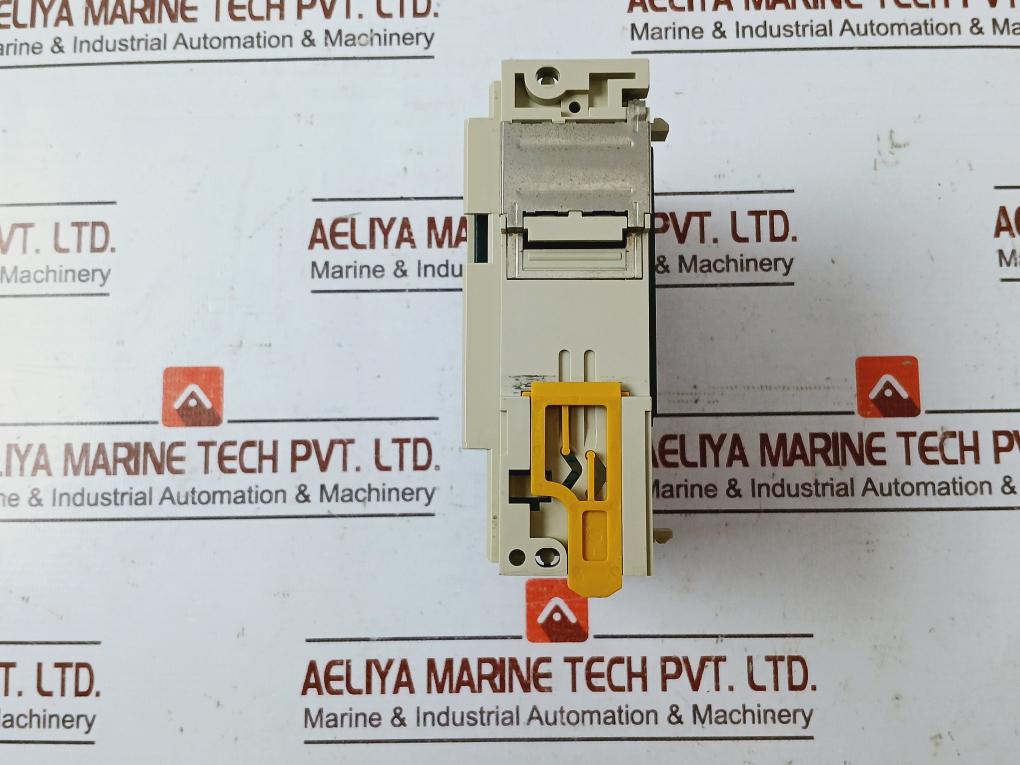 Omron Cqm1-id212 16-point Input Module Dc24V Class I Division 2