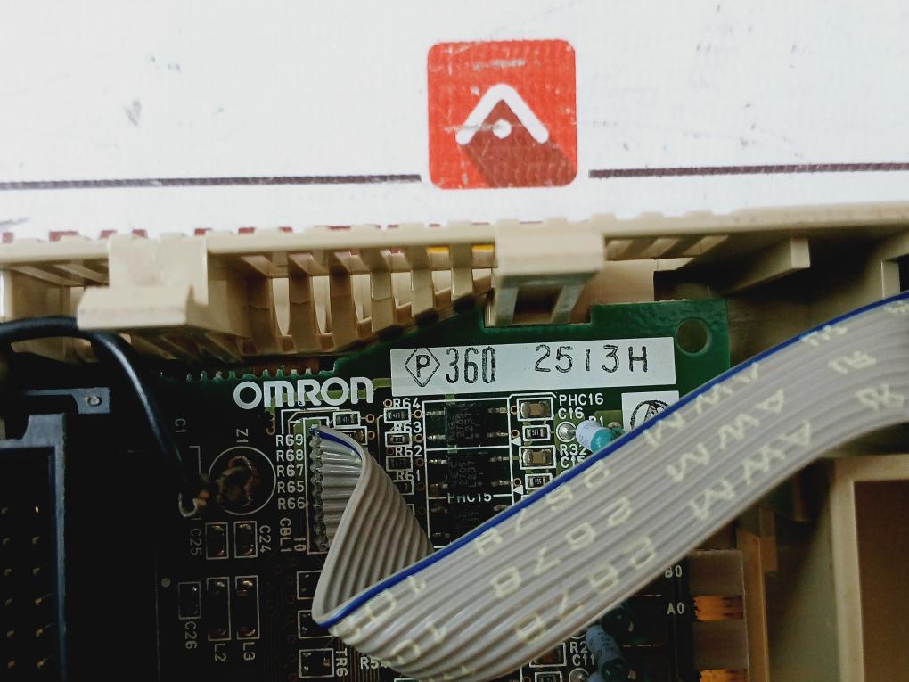 Omron Cqm1-id212 16-points Digital Input Module 24V Dc 6Ma