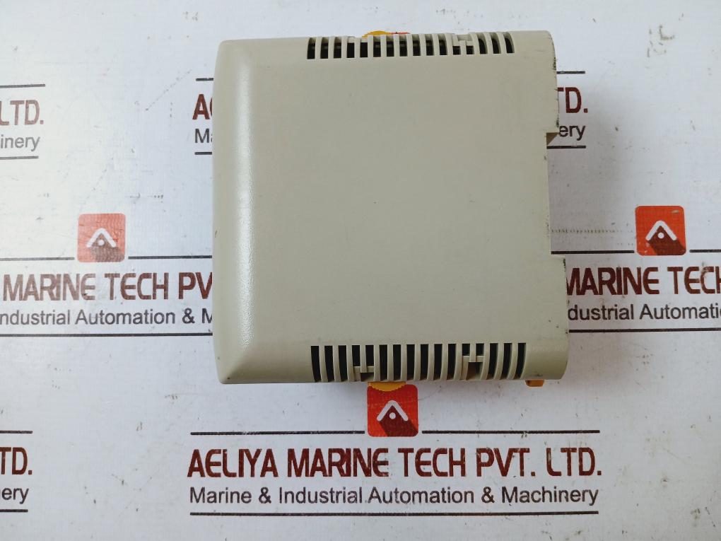 Omron Cqm1-id212 16-points Digital Input Module 94V-0