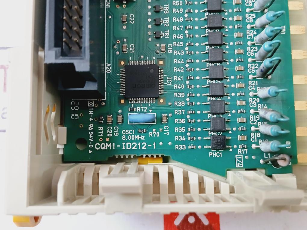 Omron Cqm1-id212 16-points Digital Input Module 94V-0