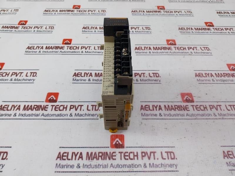 Omron Cqm1-id212 16-points Input Module 94V-0 24Vdc 6Ma