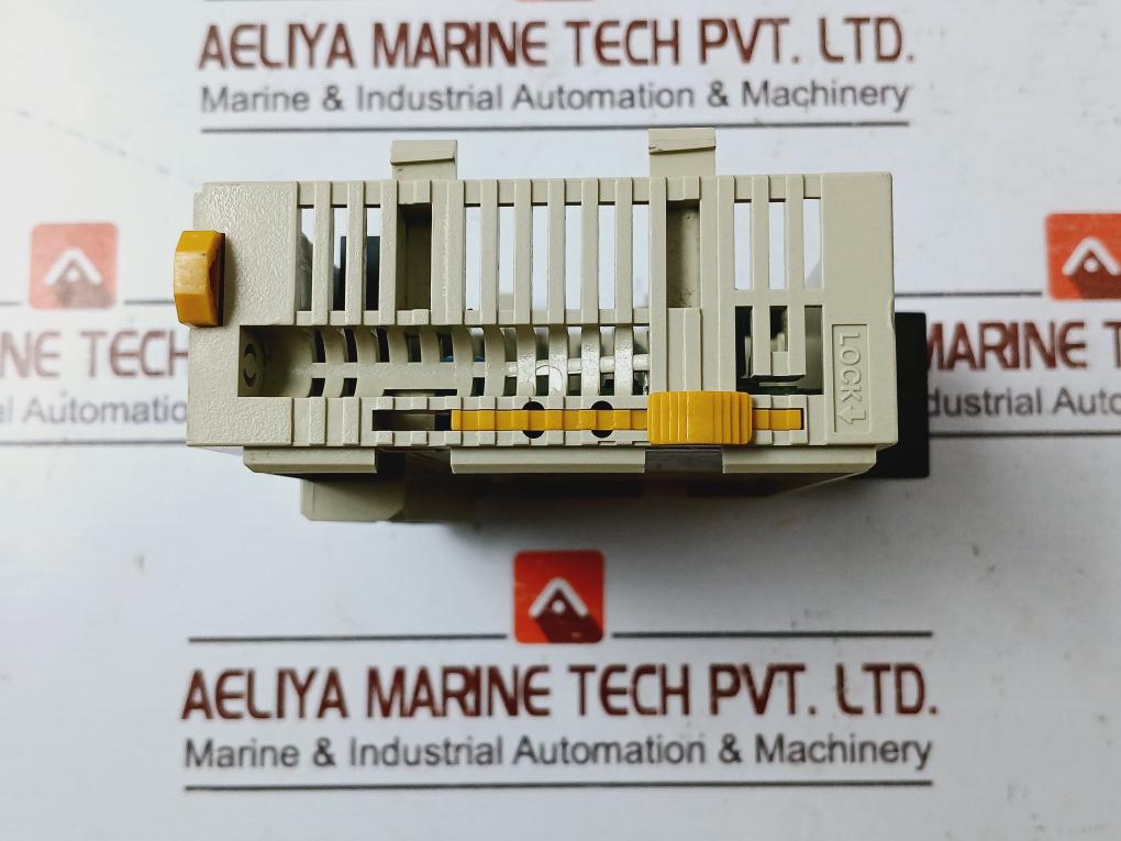 Omron Cqm1-id212 16-points Input Module 6Ma 24Vdc