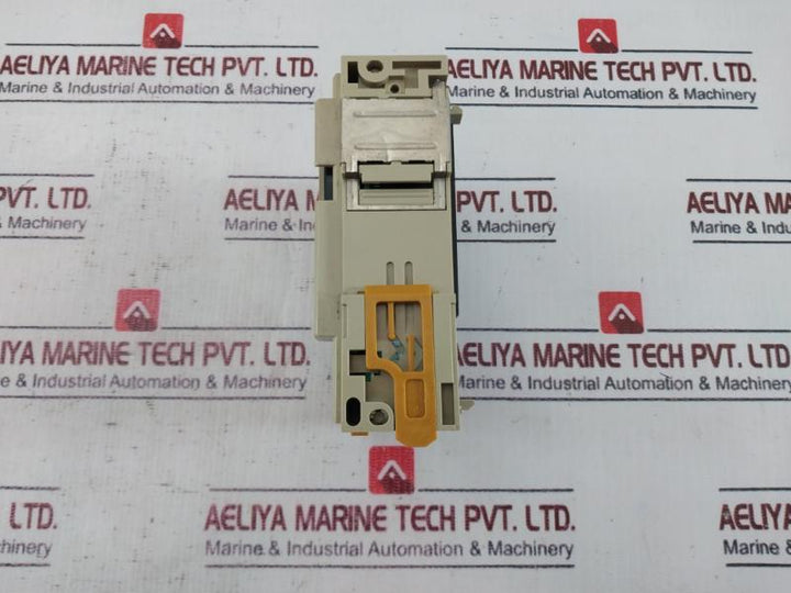 Omron Cqm1-id212 Digital Input Unit 24Vdc 6Ma 16 Point