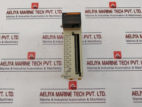 Omron Cqm1-id212 Input Module 05701002 24V Dc 6Ma 16Pts