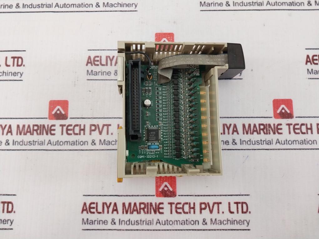 Omron Cqm1-id212 Input Module 05701002 24V Dc 6Ma 16Pts
