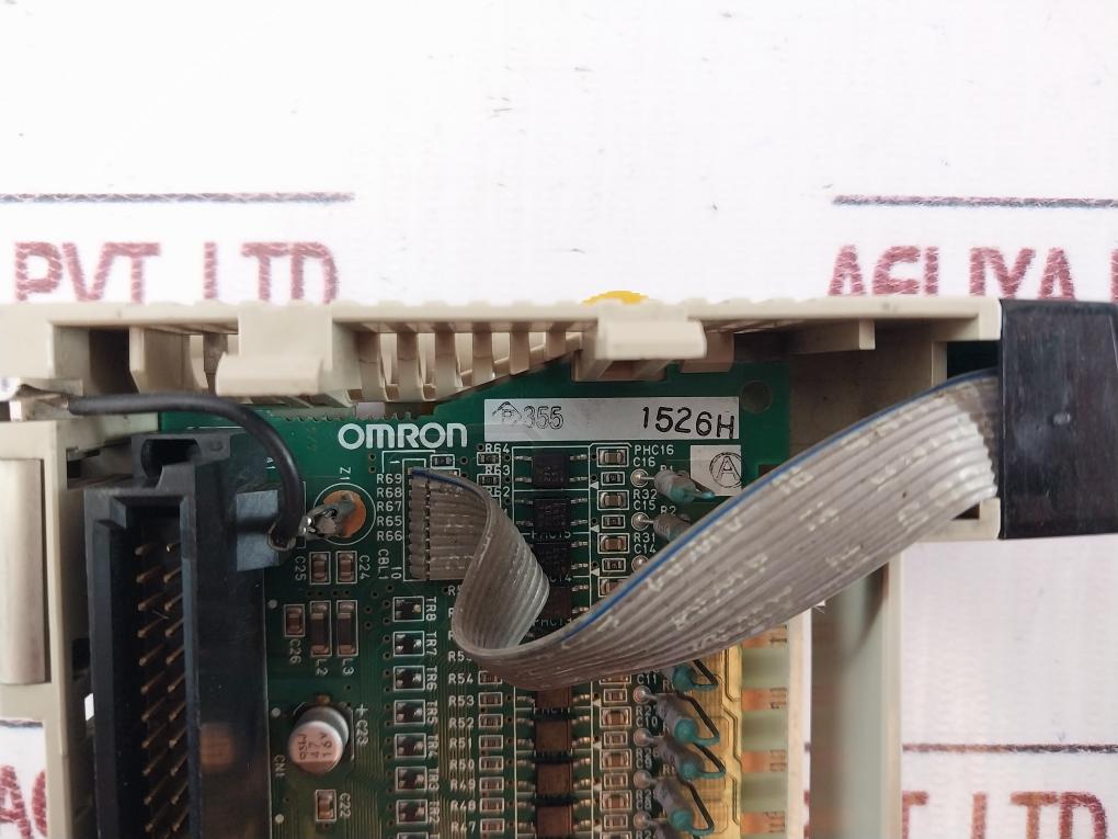 Omron Cqm1-id212 Input Module 05701002 24V Dc 6Ma 16Pts