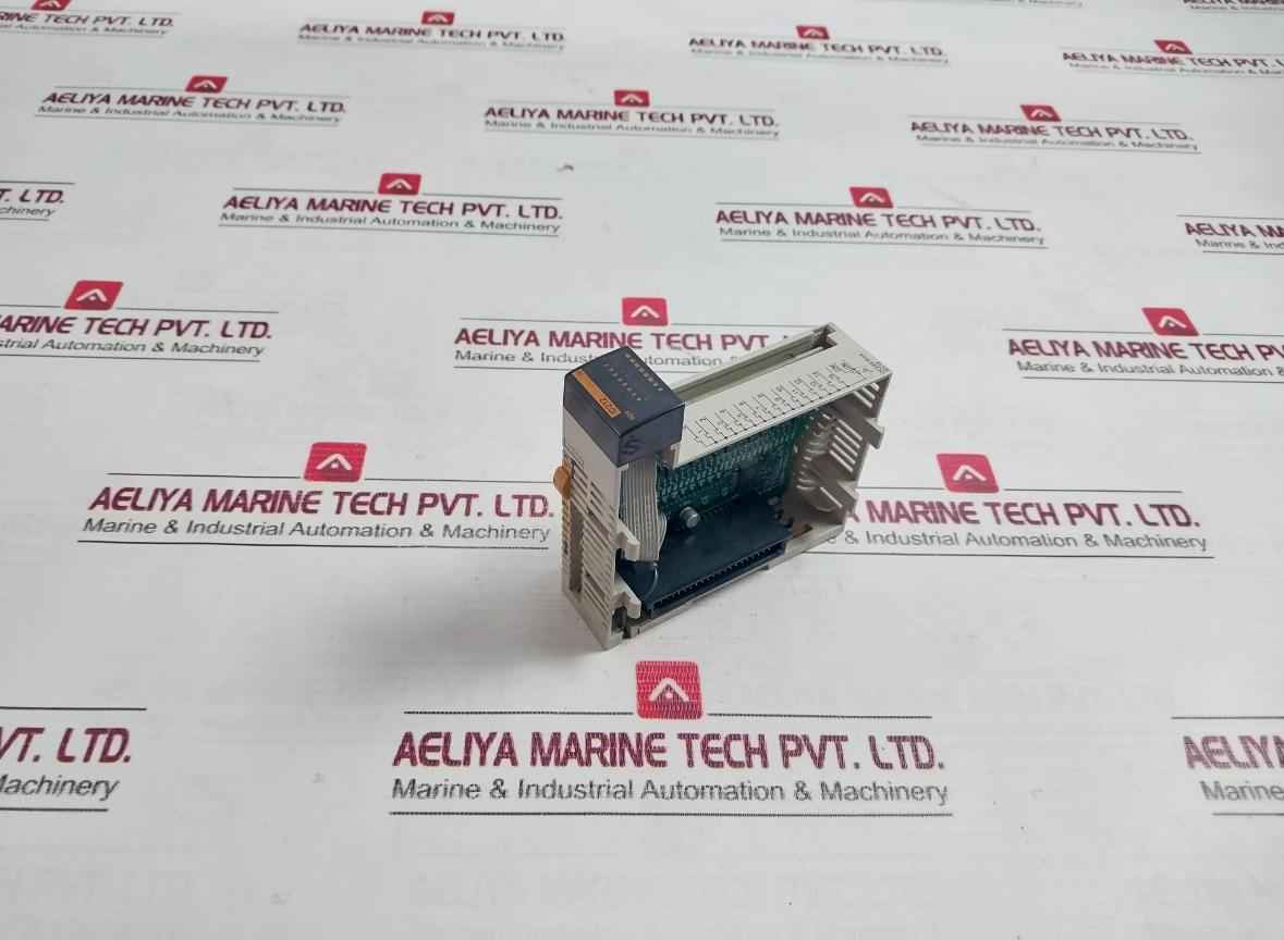 Omron Cqm1-id212 Input Module 24V Dc 6Ma 16Pts 8.00Mhz
