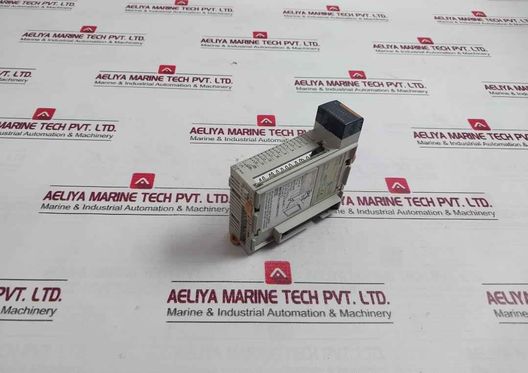Omron Cqm1-id212 Input Module 24V Dc 6Ma 16Pts 8.00Mhz