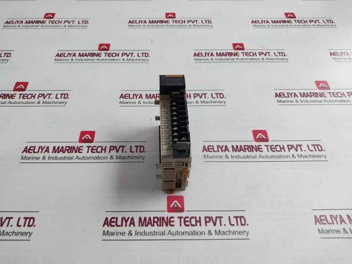 Omron Cqm1-id212 Input Module 24Vdc.6Ma. 16 Point