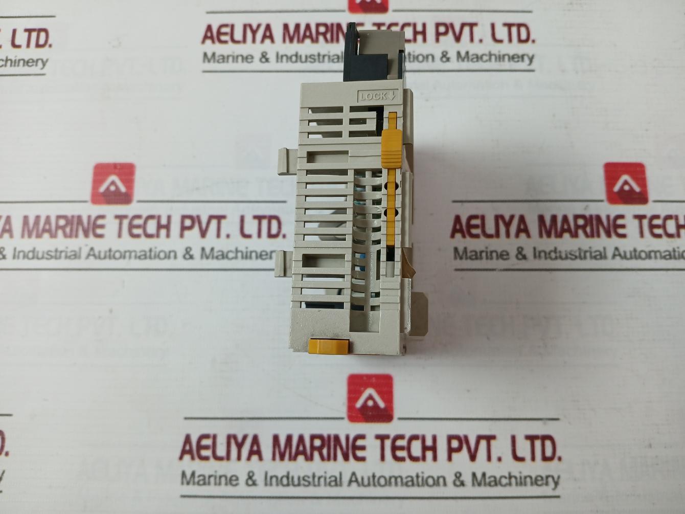 Omron Cqm1-id212 Input Unit 24Vdc, 6Ma, 16Point