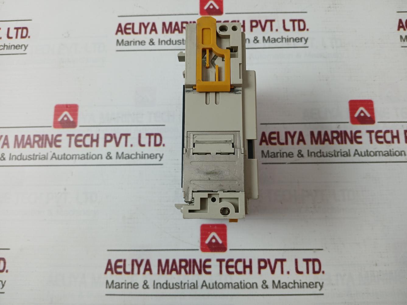 Omron Cqm1-id212 Input Unit 24Vdc, 6Ma, 16Point
