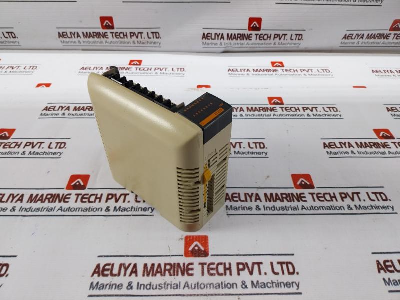 Omron Cqm1-id212 Input Unit Module 16 Points 24V Dc 6Ma 05701002