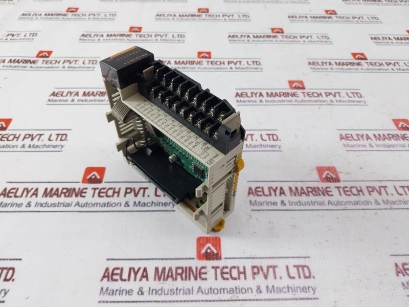 Omron Cqm1-id212 Input Unit Module 24Vdc 6Ma 16 Points Id212