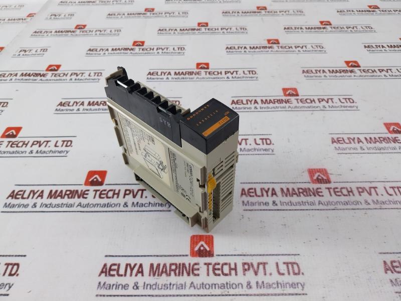 Omron Cqm1-id212 Input Unit Module 24Vdc 6Ma 16 Points Id212