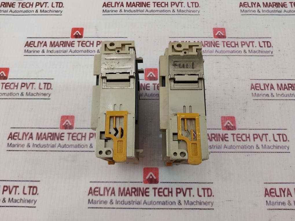 Omron Cqm1-id212 Plc Input Unit 16 Point 24V Dc 6Ma
