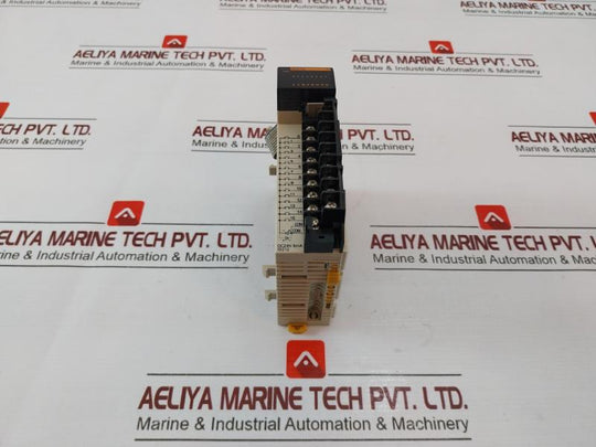 Omron Cqm1-id212 Plc Input Unit 24Vdc 6Ma 02901075
