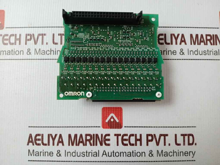Omron Cqm1-id213-1 Plc Input Module 94V-0