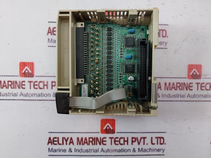 Omron Cqm1-id213 32-point Input Module Cqm1-id213-1 24Vdc 4Ma