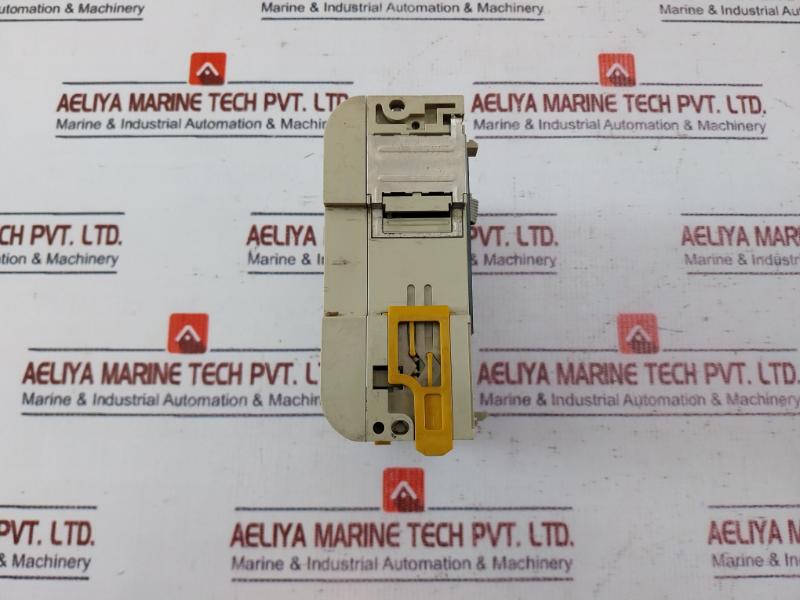 Omron Cqm1-id213 Sysmac 32-point Input Unit Cqm1-cpu11-9