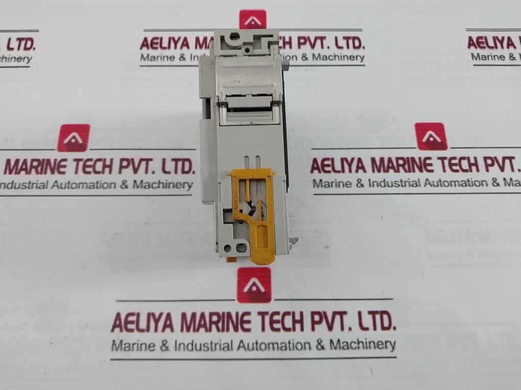 Omron Cqm1-ips01 Power Supply Unit -707V