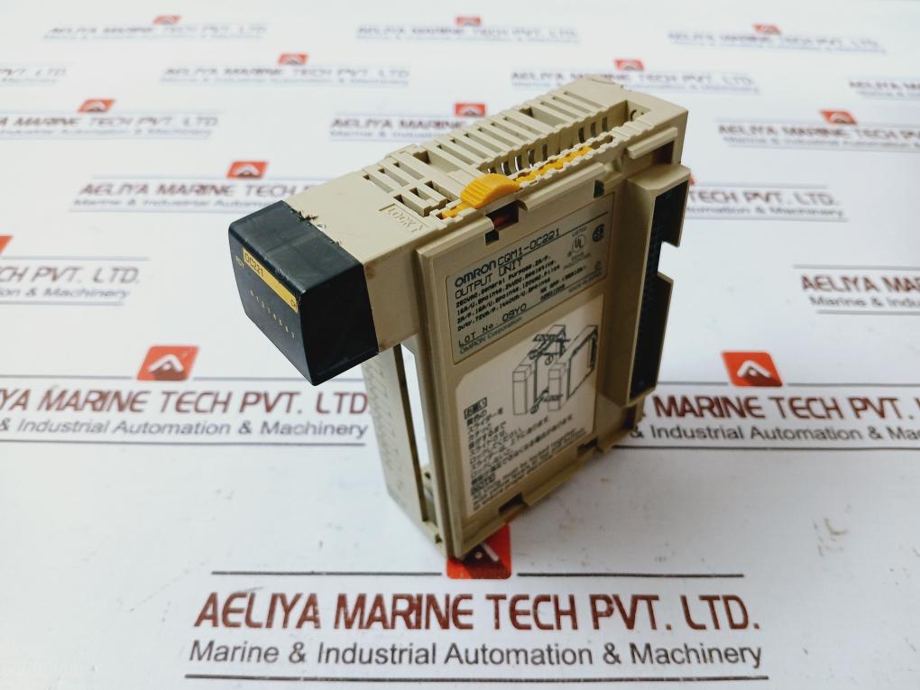 Omron Cqm1-oc221 8-point Output Module Ac250V 2A Dc24V