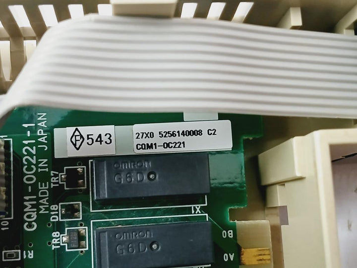 Omron Cqm1-oc221 8-point Output Module Ac250V 2A Dc24V