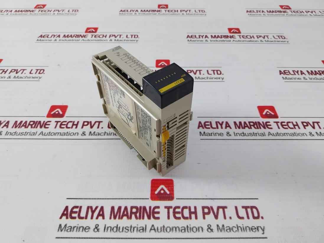 Omron Cqm1-oc221 Output Unit Rev.C13 250Vac 24Vdc 16A/U 72Va/P
