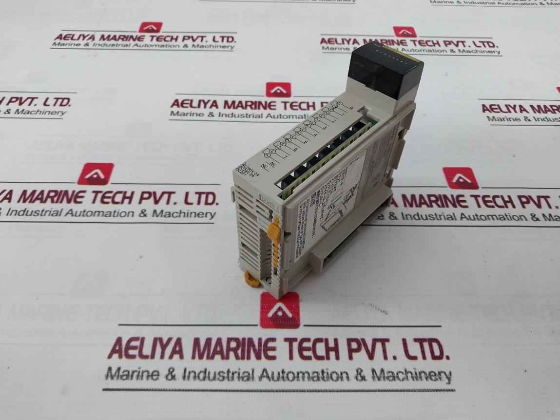 Omron Cqm1-oc221 Plc Output Unit Module 72Va/P 1440Va/U 20X0S