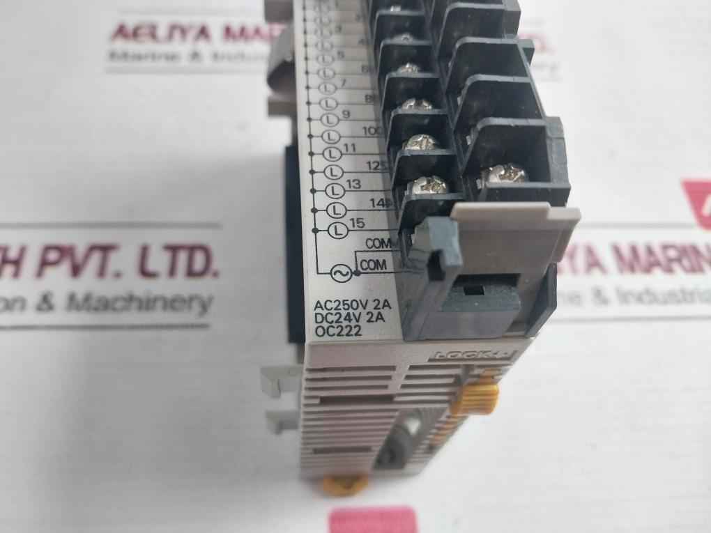 Omron Cqm1-oc222 Output Unit Temp.Code: T4A