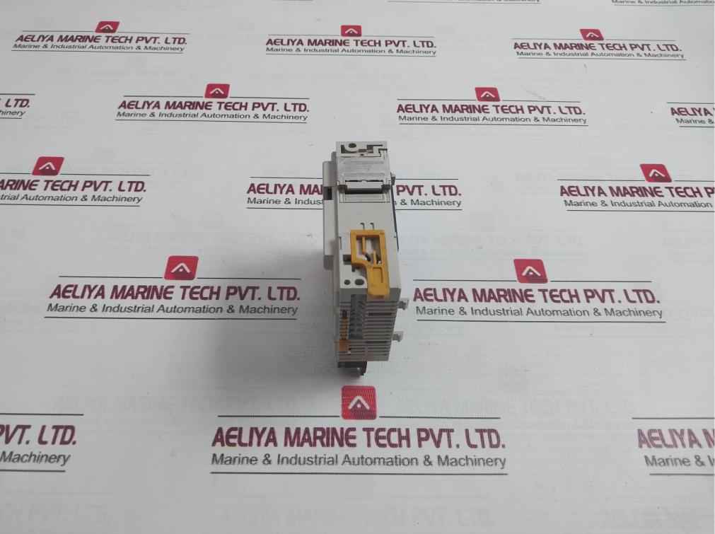 Omron Cqm1-oc222 Output Unit Temp.Code: T4A